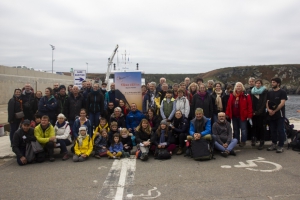 Participants du 13ème Photo Trek à l'embarcadère d'Ouessant